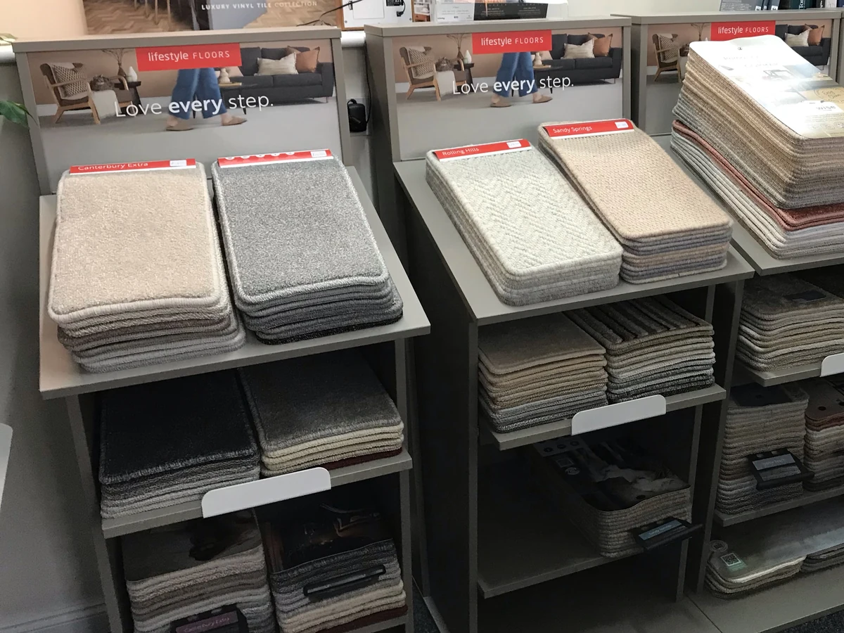 flooring-samples-display-newcastle-foxglove-flooring Take-home samples on every stand, Newcastle